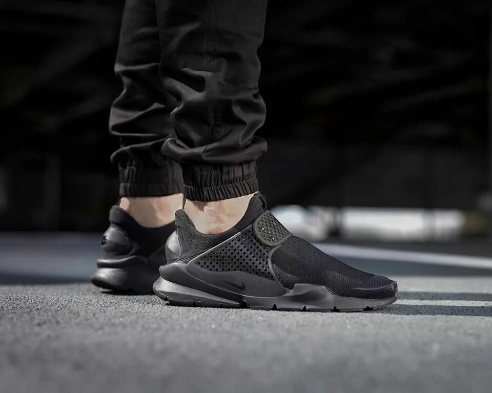 Nike sock dart. Кроссовки nike sock dart. nike dart sock black. кроссовки nike presto sock dark.