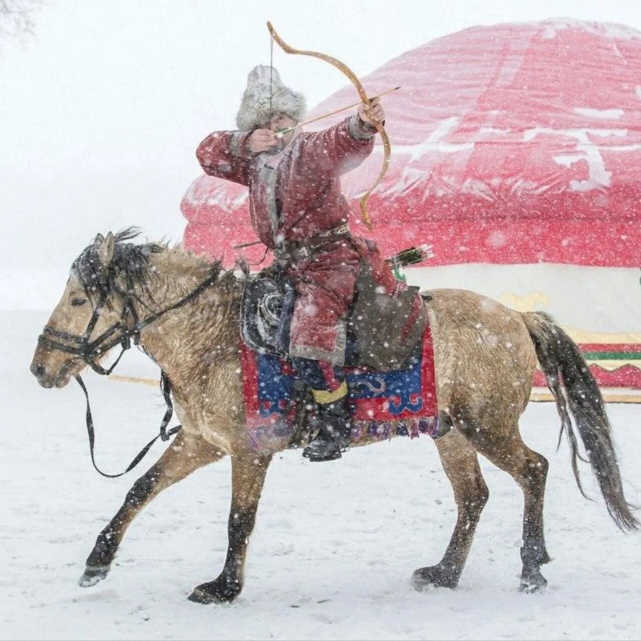 Зимние национальные праздники башкир. Зимние народные игры башкир. Зимние игры урал батыра бурзянский район. Зимние коми национальные игры. Зимние праздники на урале.