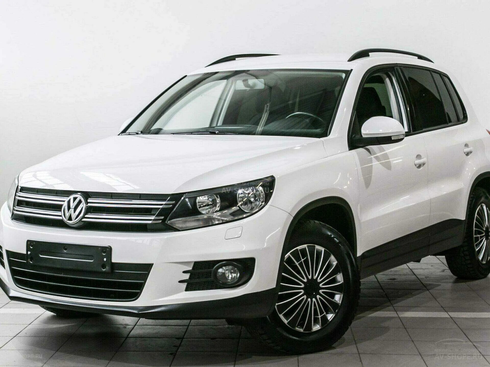Тигуан в в новгороде. Tiguan 2013. vw tiguan 2013. фольксваген тигуан 2013. кузов тигуан 2013.
