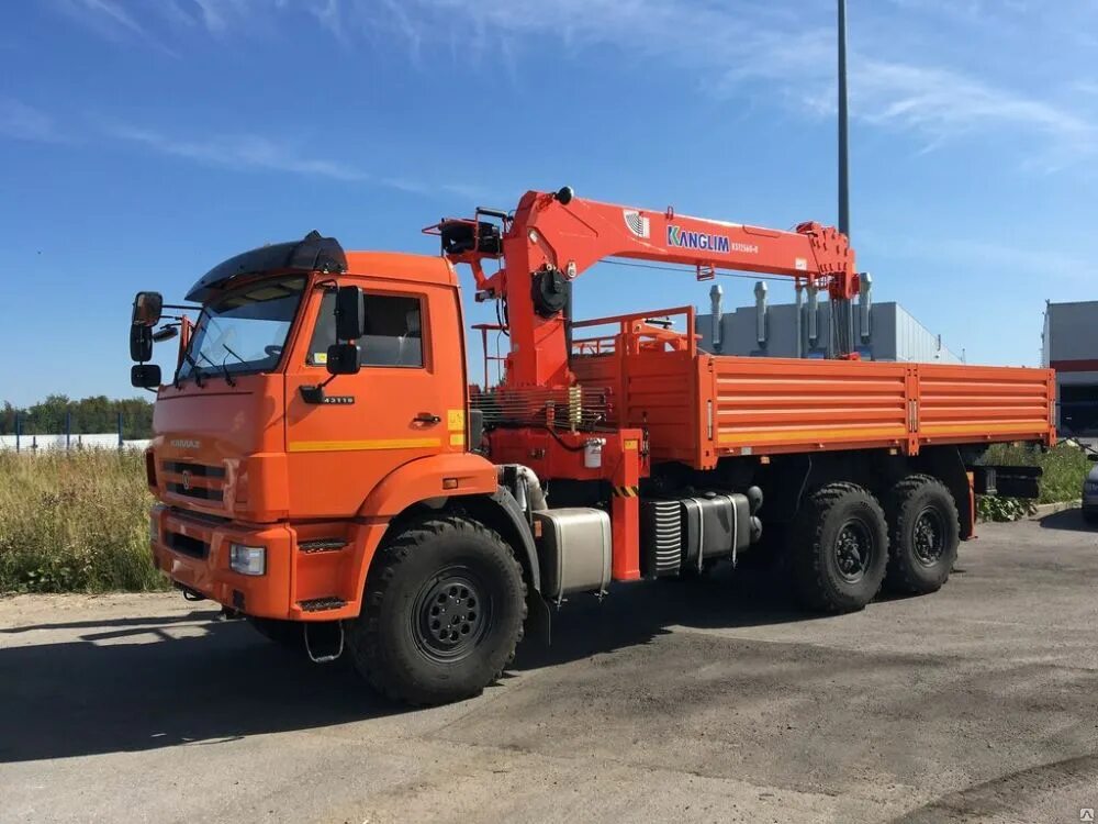 Манипулятор канглим. Камаз 43118 с кму. автомобиль камаз-43118 с кму kanglim 1256g-2. камаз 43118 с манипулятором. камаз 43118 канглим 1256.