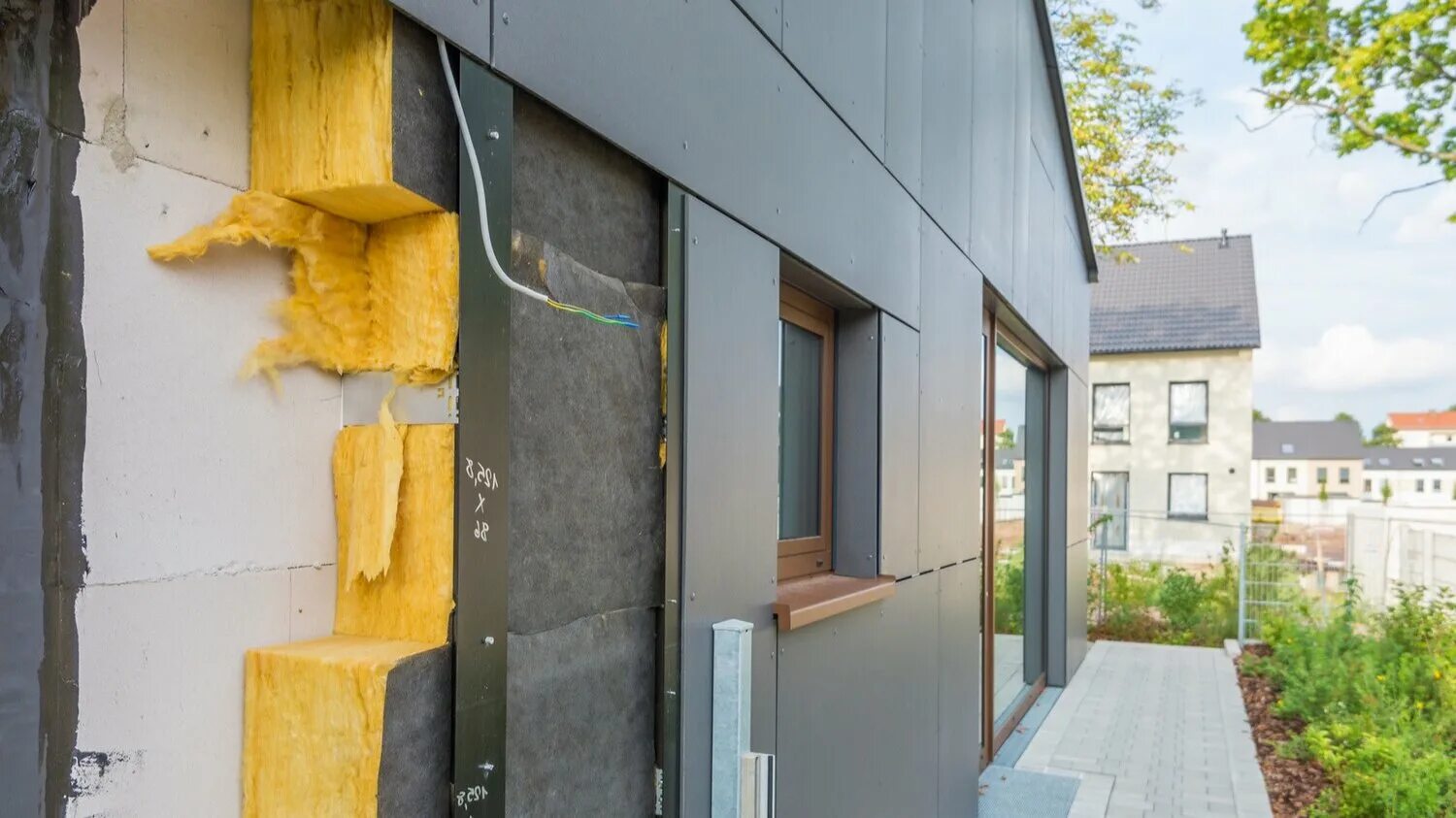 Теплоизоляция внутренних стен. Утеплитель для стен. Как утеплить жилой дом. Утепление фасада. Как утеплить жилой дом.