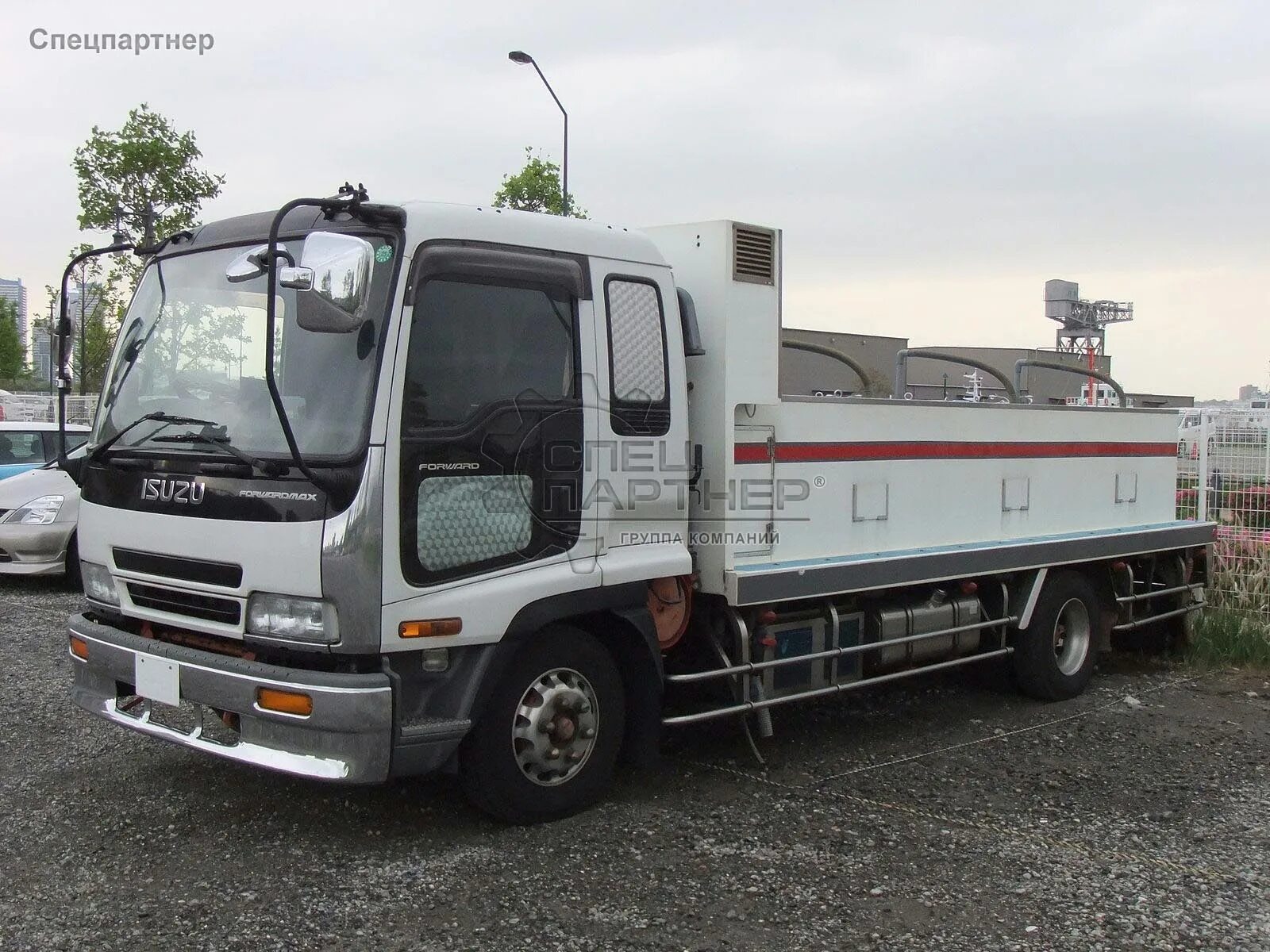 Исузу форвард. Исудзу форвард. Isuzu fsr33. Isuzu forward. Исузу форвард 5 тонн.