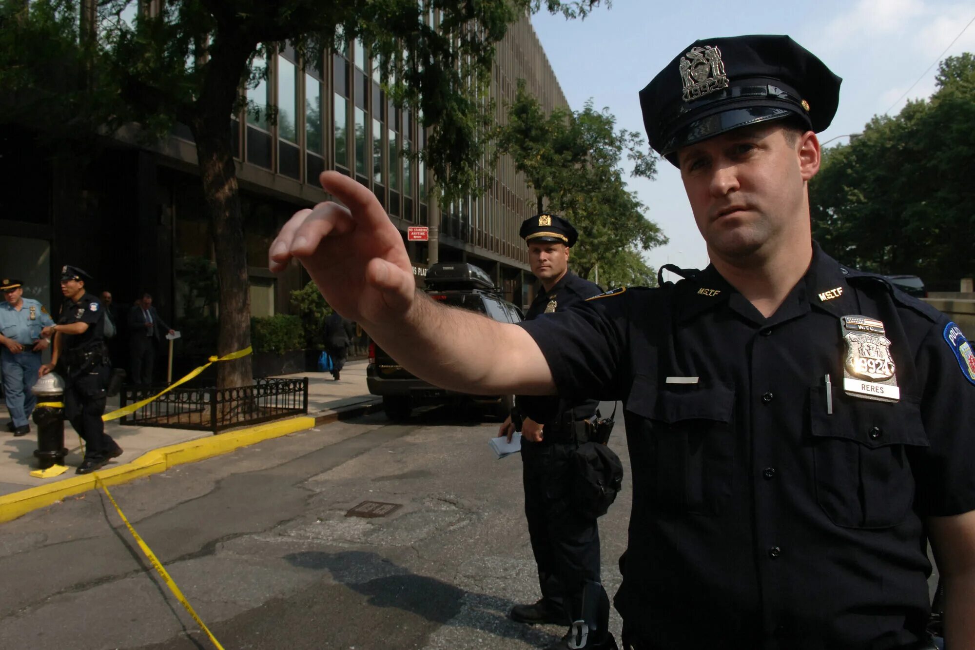 Order around. State Law Enforcement Officer. Сан Паулу правоохранительные органы. Fittest Police Officer. State Law Enforcement Officer FHP.