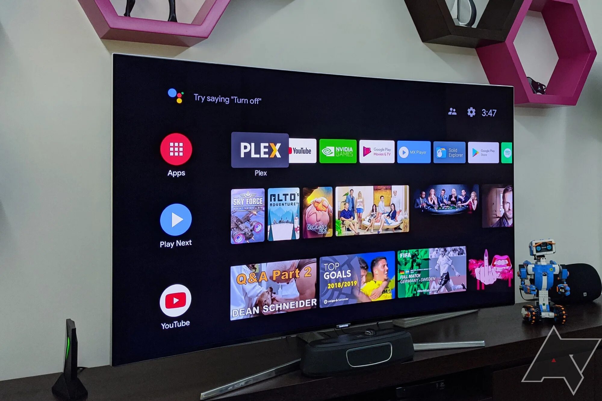 Зона для смарт тв андроид. Android tv. интерфейс телевизора. интерфейс андроид тв. android tv os.