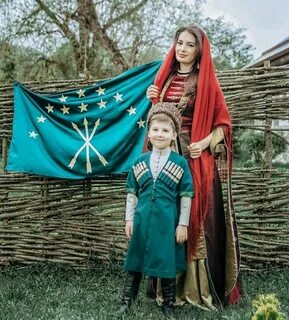 Национальные костюмы в черкесске