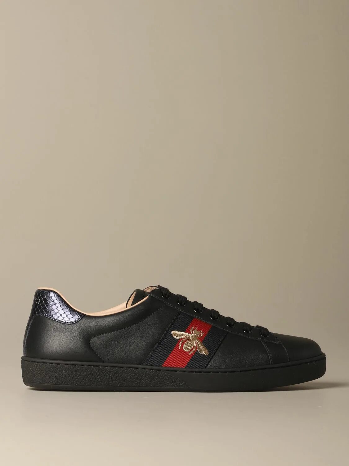 Gucci Ace черные. Gucci Ace Sneakers черные. Обувь гуччи мужская 77. Gucci Ace Sneakers Black Bee. Обувь гуччи мужская