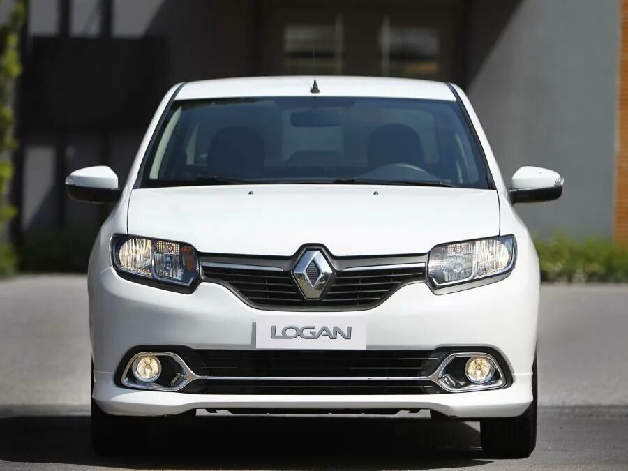 Логан морда. Renault logan 2. рено логан 2 2014. logan 2014. рено логан 2014.