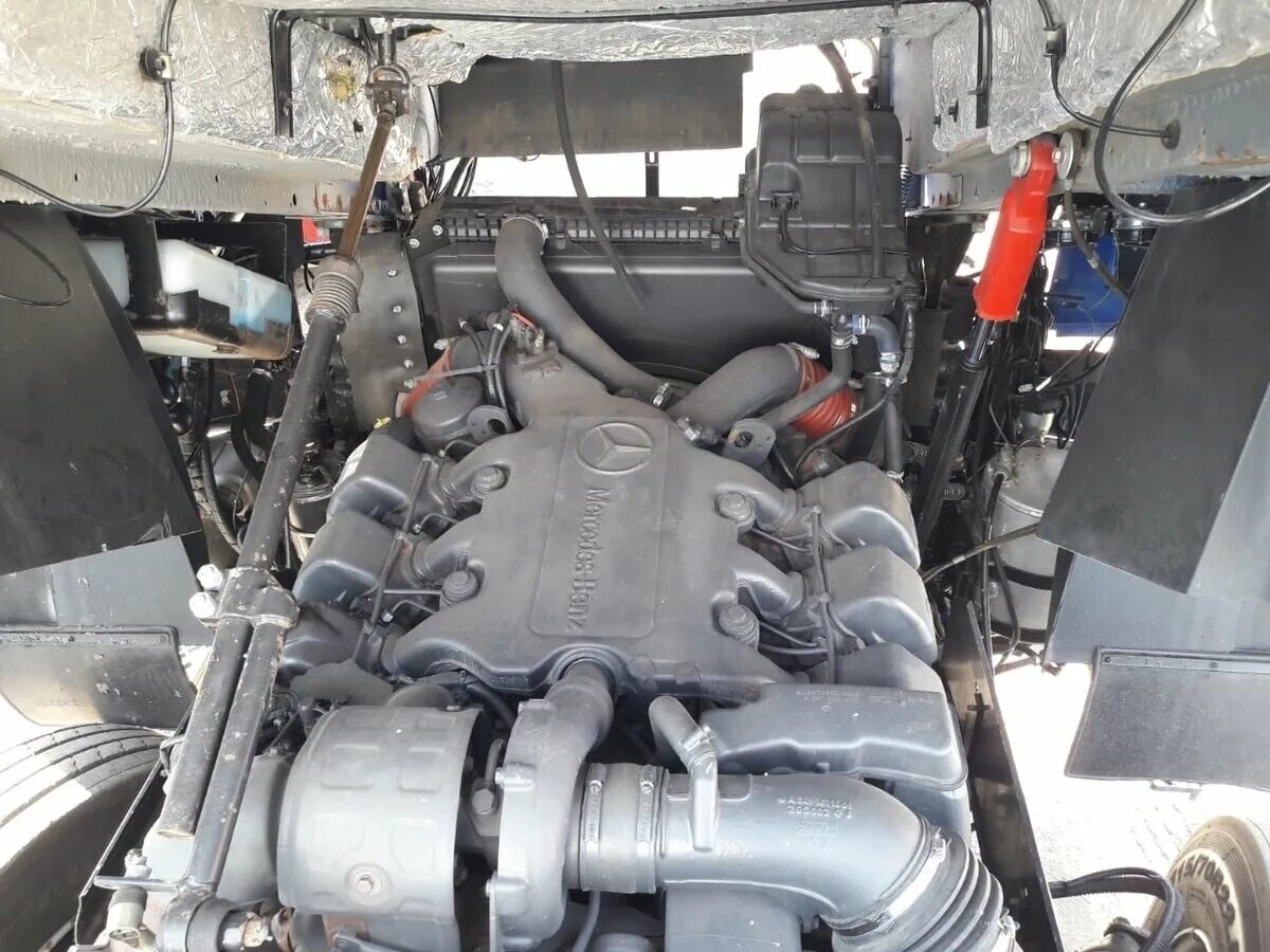 Двигатель рено на маз 6501. Маз 5440 с двигателем ямз 238. Маз с двигателем рено. Двигатель маз 5440в9. Маз 6501 двигатель.