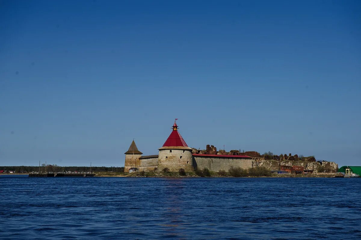 крепость орешек (шлиссельбург петрокрепость). шлиссельбург ладожское озеро. ладожское озеро крепость орешек. шлиссельбург ладожское озеро. петрокрепость ладожского озера.