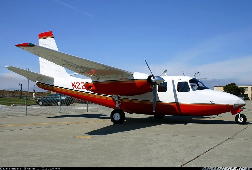 Turbo commander. Aero commander 680. twin commander 680. rockwell commander 680. аэро коммандер 680 самолет.