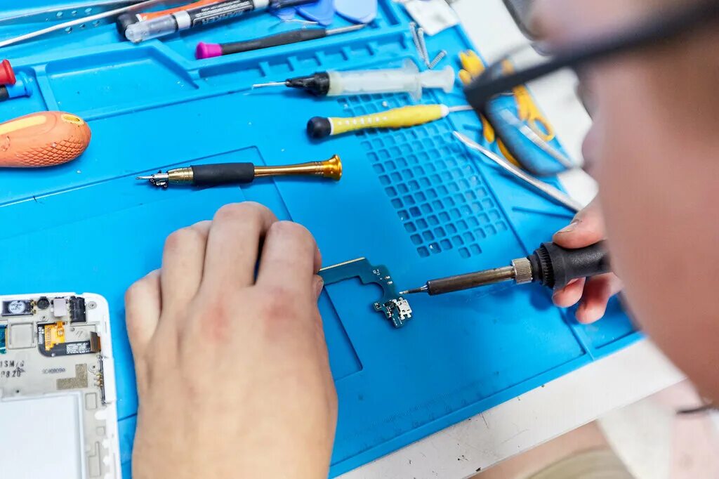 Компьютерный интернет магазин. Работа техник минск. Работа техник минск. Атлант сервис. Работа техник минск.