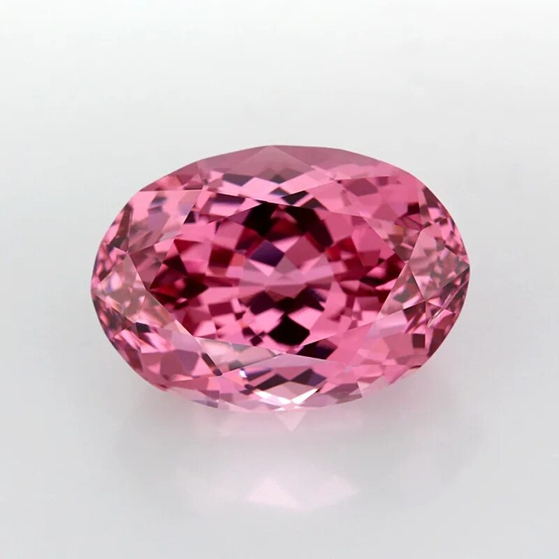 Рубин турмалин шпинель александрит. Шпинель алмаз. Лал-шпинель камень. Шпинель и рубин. Лал шпинель.