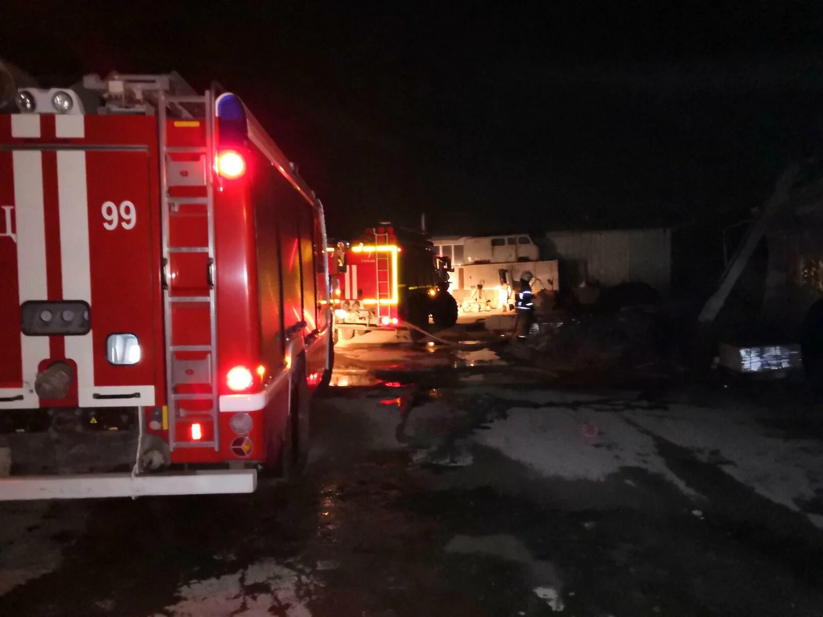 Чп самара сегодня пожар. Пожар в куйбышевском районе самары. пожар в самаре вчера в куйбышевском районе. куйбышевский район самара пожар. пожар в куйбышевском районе . г. самара вчера.