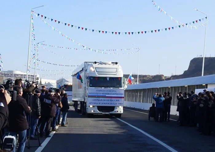 Открытие границы с азербайджаном и россией. Самур граница. Граница между Россией и Дагестаном. Самур Россия Азербайджан. Самур граница с Азербайджаном.