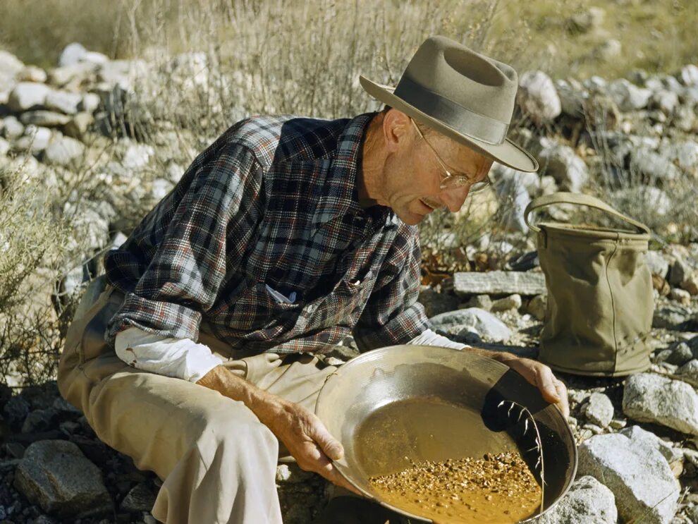 Золотая лихорадка (Gold Rush). Старатели Золотая лихорадка. Золотая лихорадка Аляска Старатели. Золотоискатель Золотая лихорадка. Аляска добыча