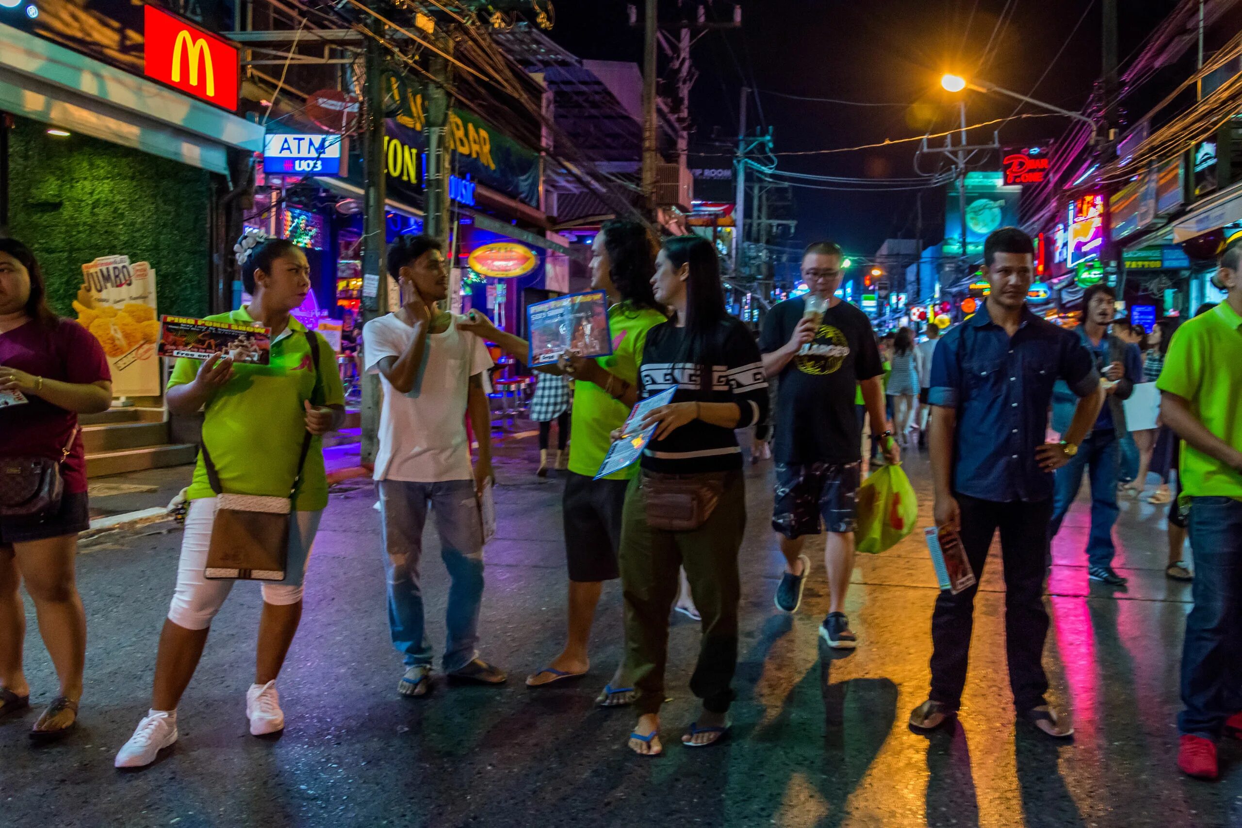 Тайланд паттайя walking street. Улица волкинг стрит тайланд. Улица уокинг-стрит в паттайе. Паттайя уолл стрит. Паттайя улица волкин-стрит.