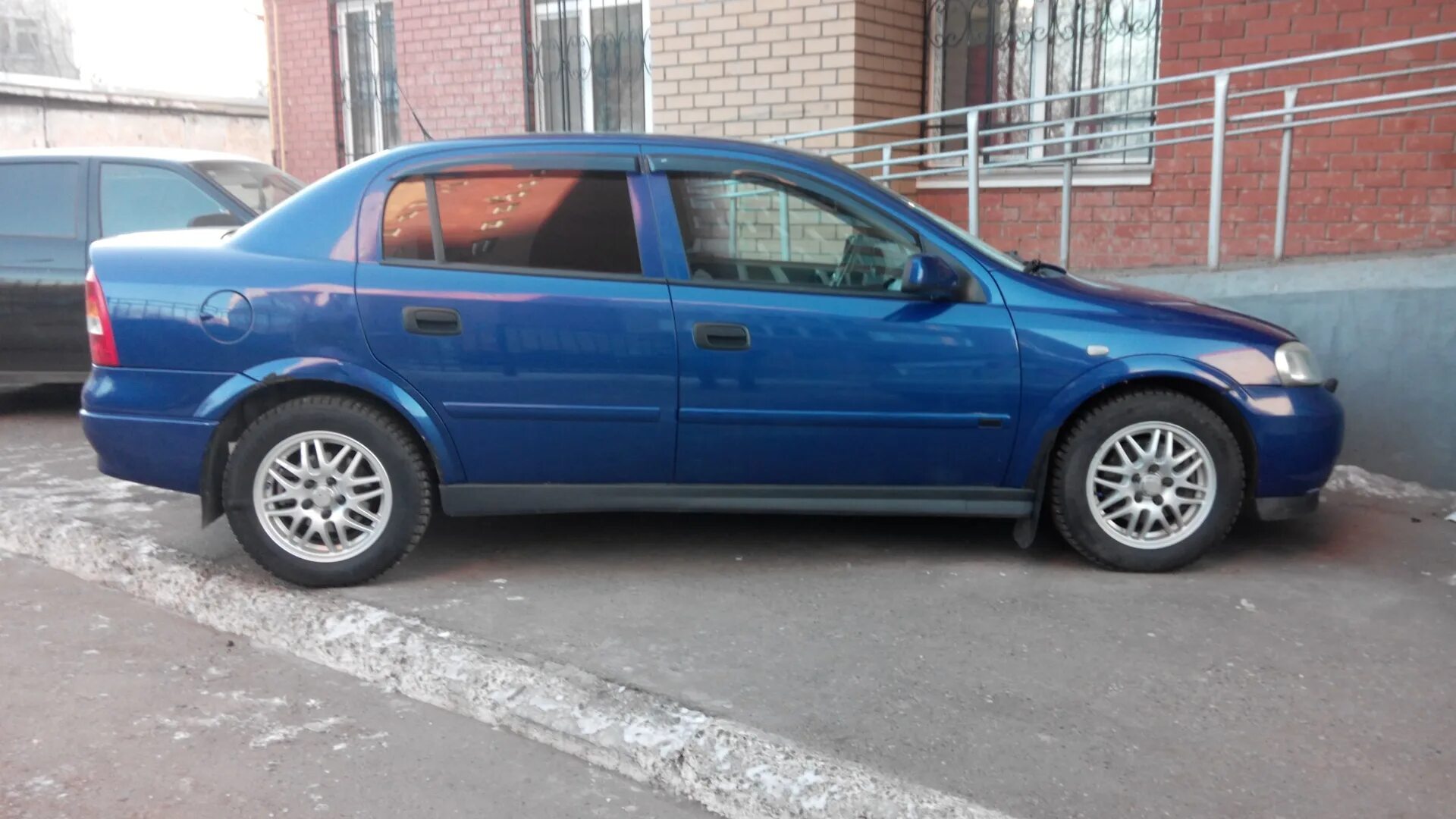 Шины chevrolet viva. Шевроле вива. Шевроле вива 1. Шевроле вива на 16 колесах. Шины chevrolet viva.