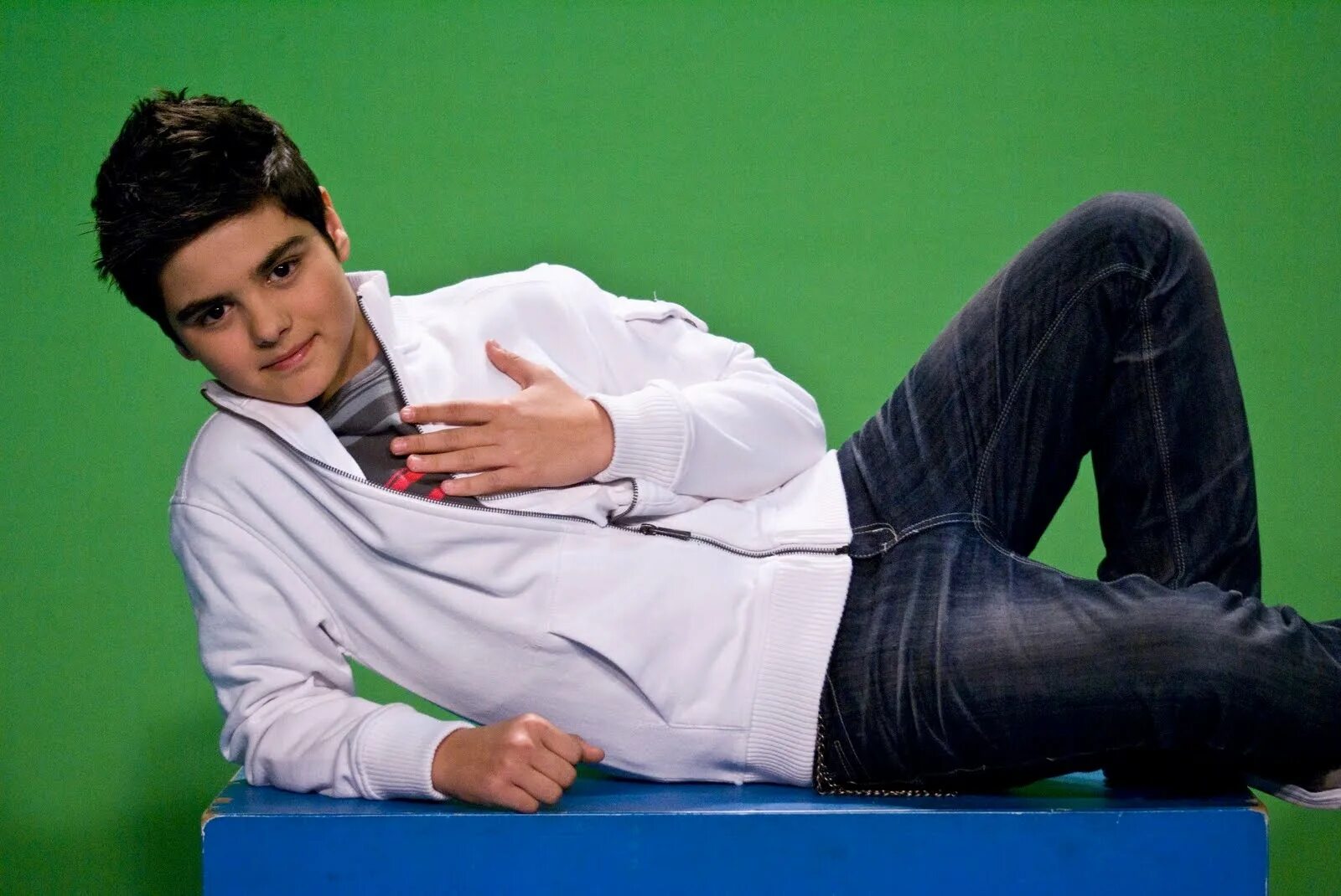 Матео. Детство abraham mateo. бароч матео. авраам маттео фото. матео земля.
