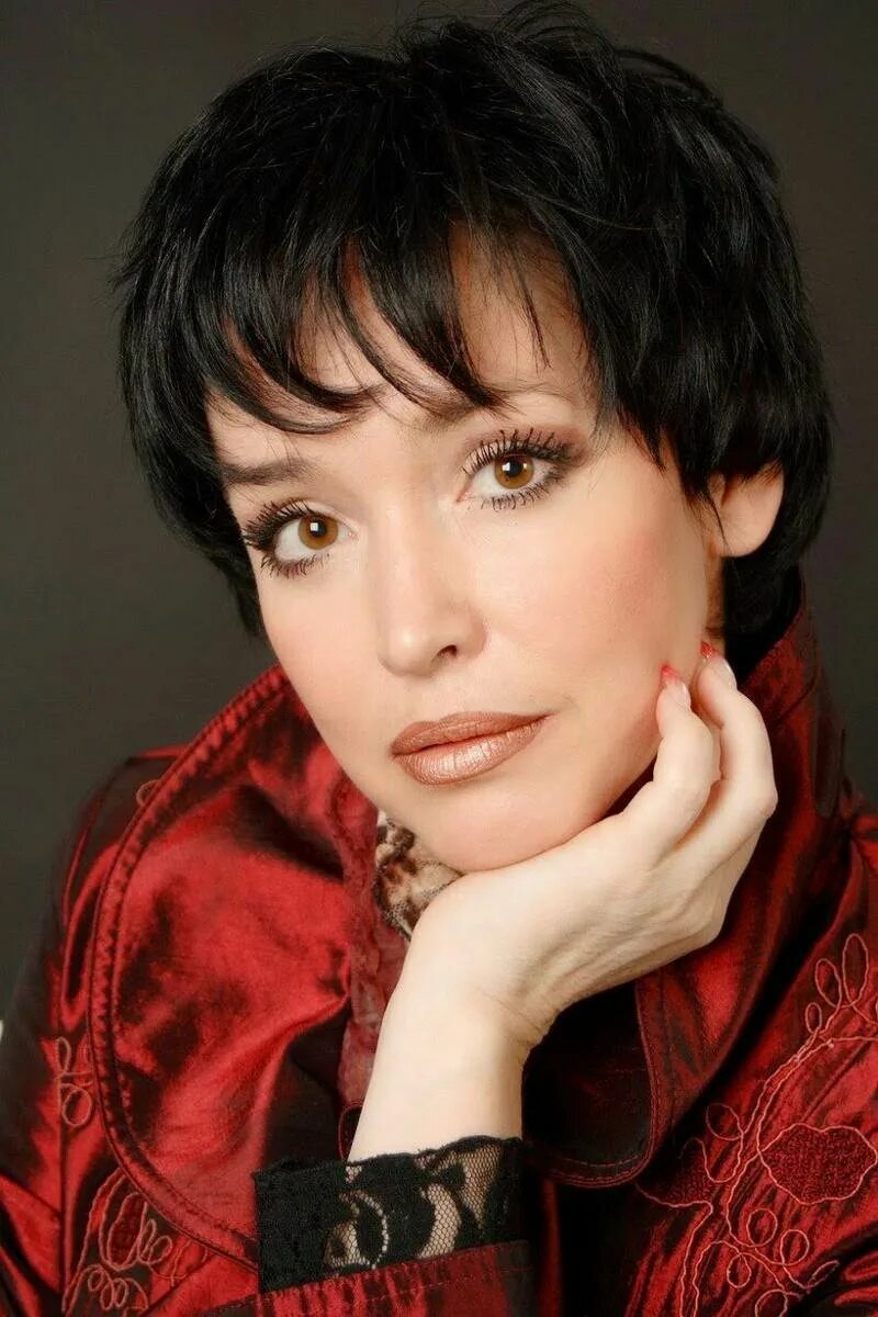 Певицы преклонного возраста. Людмила сенчина фото. Людмила петровна сенчина молодая. Людмила сенчина молодая. Умершие советские певицы.