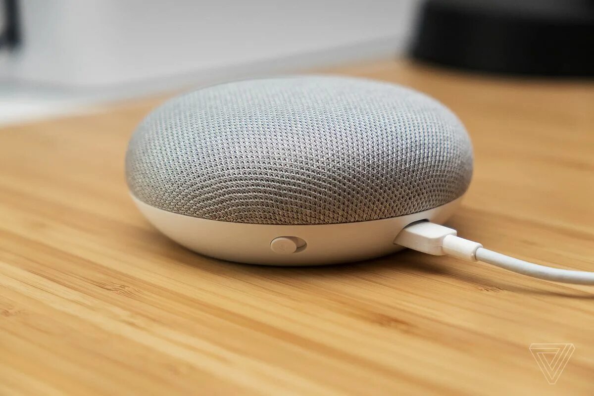 Мини девайс. Google home mini. mini home. хоум под мини. google home mini купить колонка.