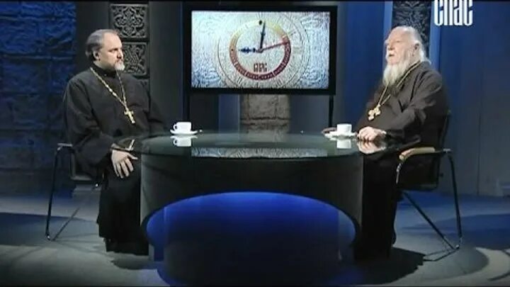 Под диалог. Разговор под часами с дмитрием смирновым все выпуски. Яна истомина спас. Ирина шамолина и дмитрий смирнов. Ведущая телеканала спас яна.