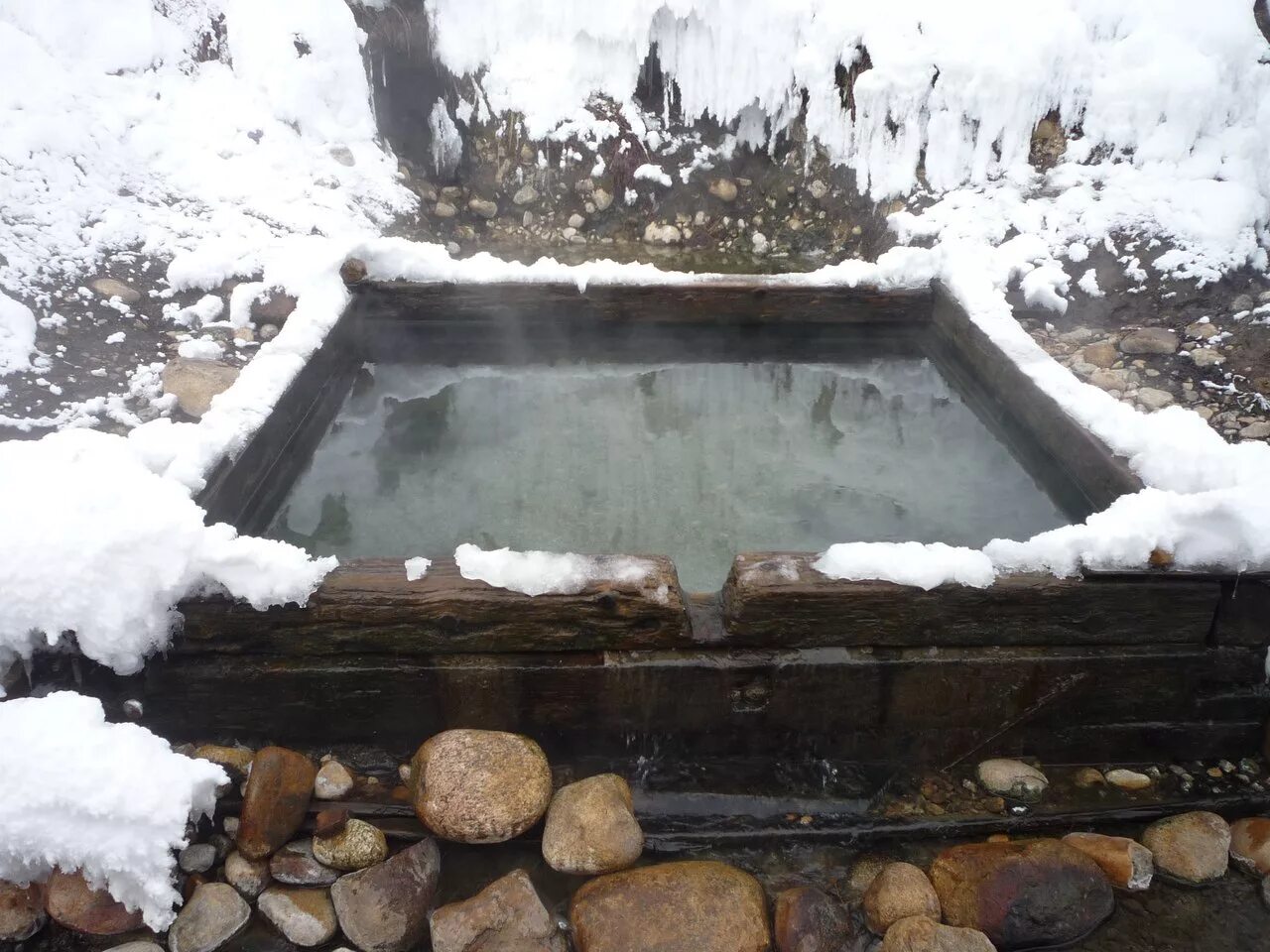 источник гоуджекит в северобайкальске. гоуджекит северобайкальск. горячий источник солнечный северобайкальск. гоуджекит горячие источники солнечный. горячий источник солнечный северобайкальск.