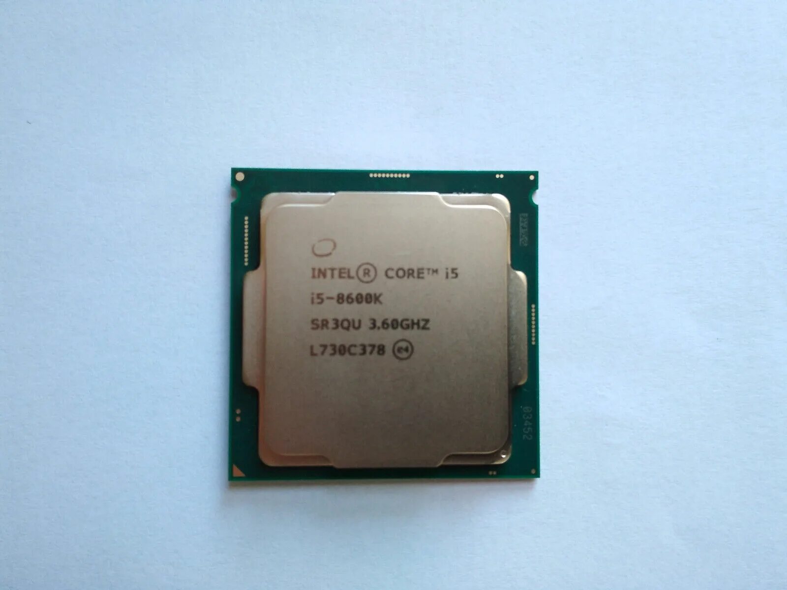 Интел коре ай3. Процессор sr04wv134a322. I5 8600 f55b. I5 8600 l834f5. Сокет под i5.