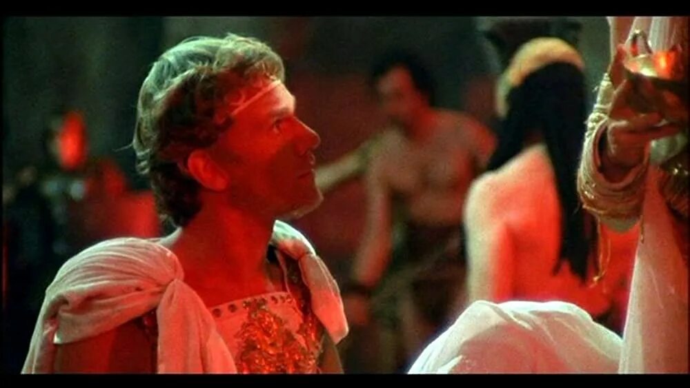 Хелен миррен калигула. Калигула 1977. Калигула 1979. Калигула 2005. Калигула 1979.