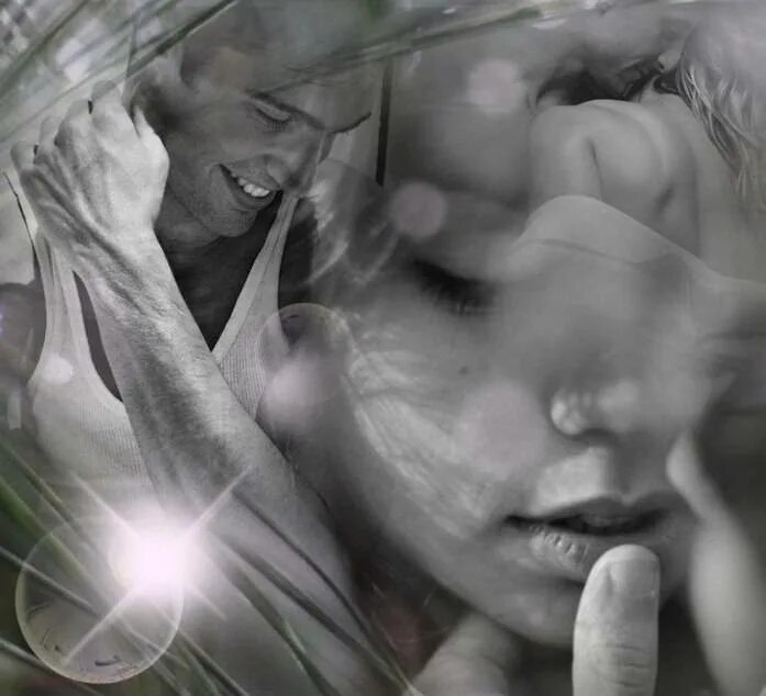 Красивый поцелуй. Сон в обнимку. Ксеноморф дракон. Чужой целует во сне. Страстный поцелуй на ночь.