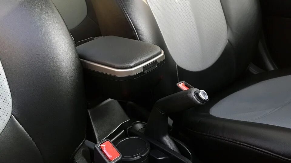 Armster 2 Kia Venga. Подлокотник Киа Рио х 2021. Подлокотник Киа Рио 4. Armster s Black Kia Rio 4. Купить подлокотник на рио