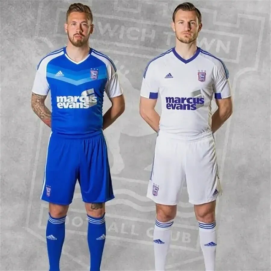 Футбольный клуб ipswich форма. Футболка ипсвич таун. Ипсвич форма 2019. Ипсвич таун форма. Форма ипсвича.
