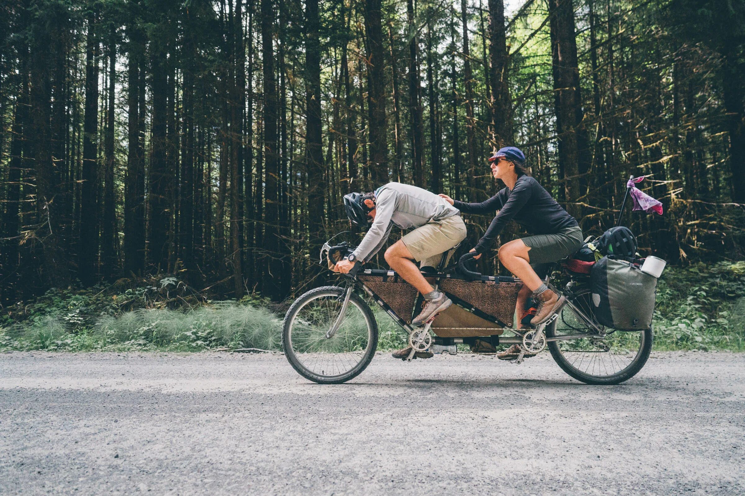 Tandem тандем. Велосипед тандем. bikepacking tandem. таир тандем. байкпакинг велосипед.