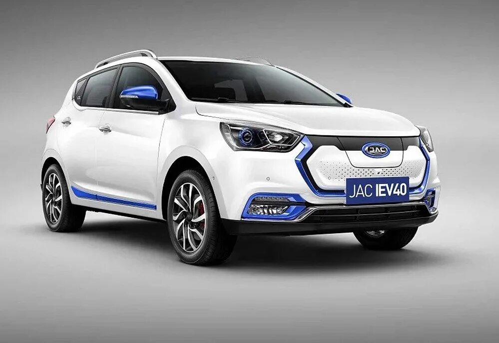 Jac jac в чем разница. Jac iev7s. jac iev7s 2019. jac iev 75. jac электромобиль s4 2025.