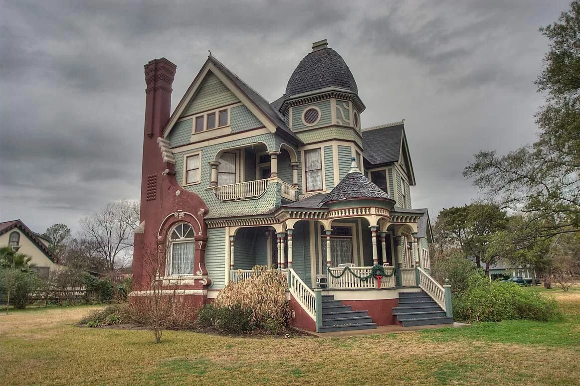 Викторианский стиль архитектура стиль королевы Анны. Victorian House Style Англия. Стиль королевы Анны в архитектуре Англии. The Queen Anne Style дом Англия. Queen victoria house