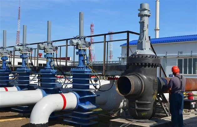 Площадка транснефть. Шиберные задвижки транснефть. запорная арматура транснефть. задвижка транснефть. узел сппк транснефть.