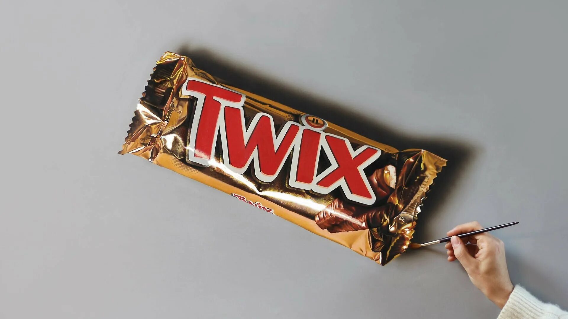 Шоколадный батончик twix. Твикс. Twix акция. Твикс. Твикс старая упаковка.