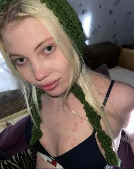 Юля финеес. Юля финеес