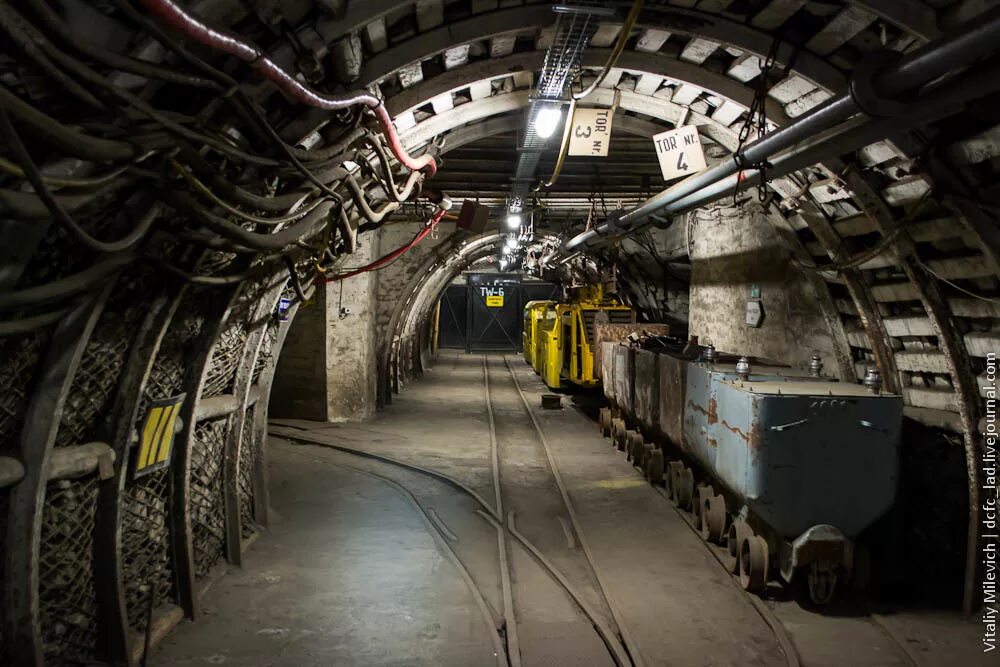 Шахта есаульская новокузнецк. Сколько будет стоит в шахтах. Сколько будет стоит в шахтах. Сколько будет стоит в шахтах. Шахтные тележки.