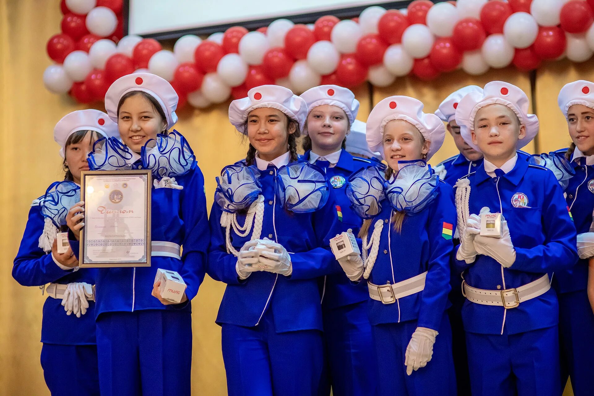 Парадная форма юид. Юид в школе. команда юид. юид 2025. награждение юид.