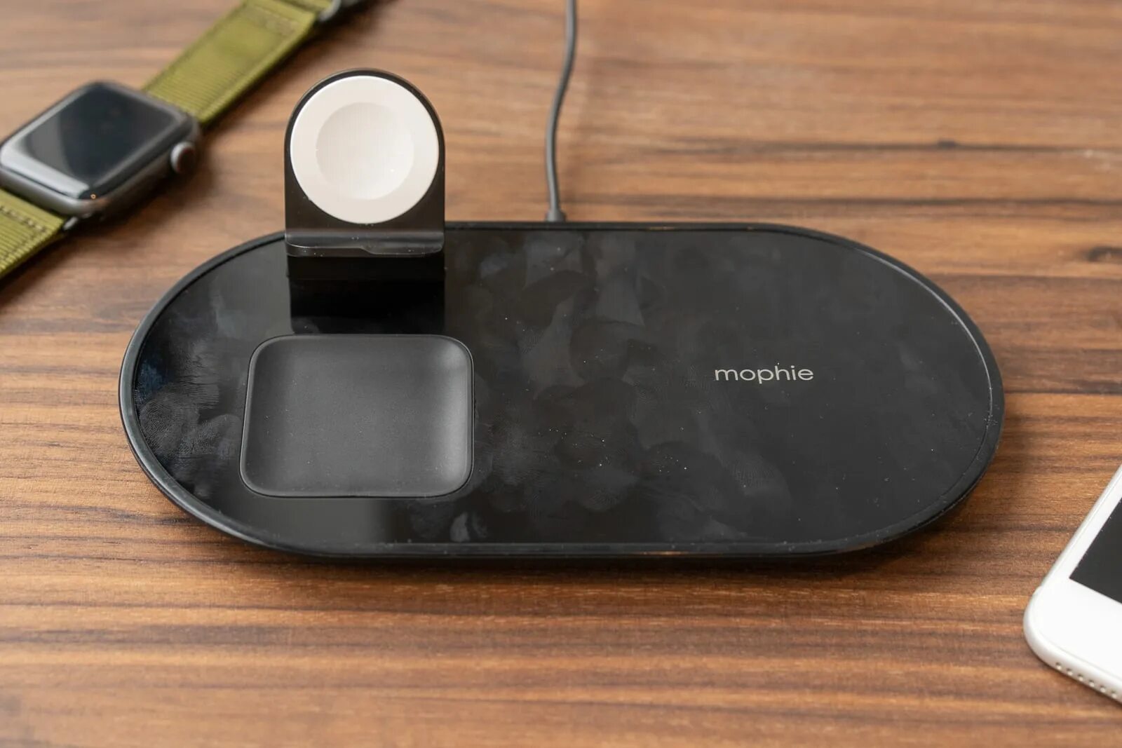 Wireless charging station. Бзу mophie 4-in-1 wireless charging. apple wireless charger. wireless charging station dock 25w. aceshley luxe 3in1 wireless charger.