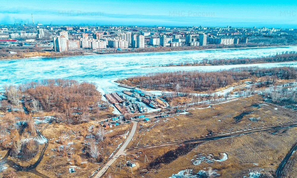 Омск под водой. Ледоход Омск. Ледоход на Иртыше. Иртыш Омск. Иртыш сейчас Омск.