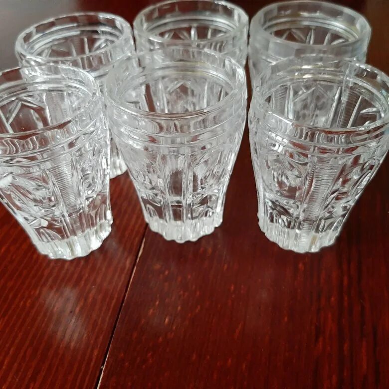 Дятьковский хрусталь рюмки. Рюмка хрустальная на ножке 11807. Советские хрустальные бокалы. Гхз гусь хрустальный. Хрустальная стопка на ножке.