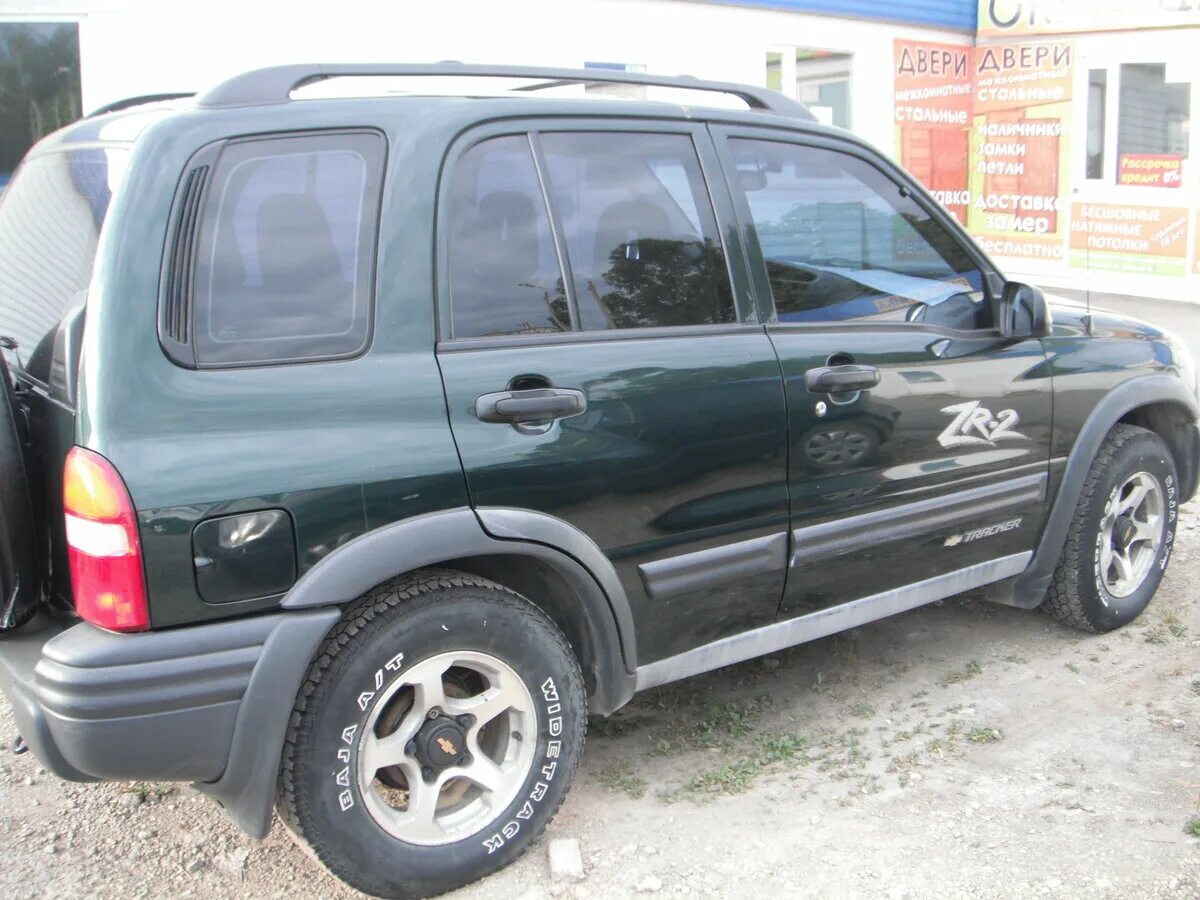 Chevrolet tracker 2 люк. шевроле трекер 2001 синий. Chevrolet tracker 1998. Chevrolet tracker 2000. Chevrolet tracker 2.