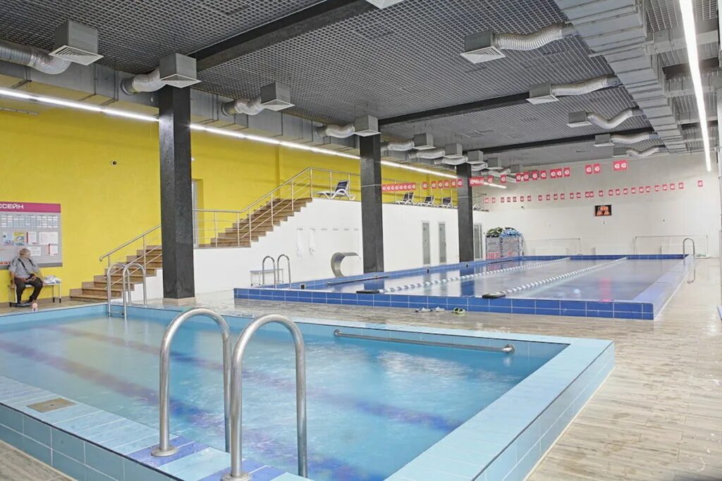Бассейн софьино. Парк-отель голицын клуб в подмосковье. Сколько стоит тренировка по плаванию. Бассейны минское шоссе. Голицын клуб фитнес.