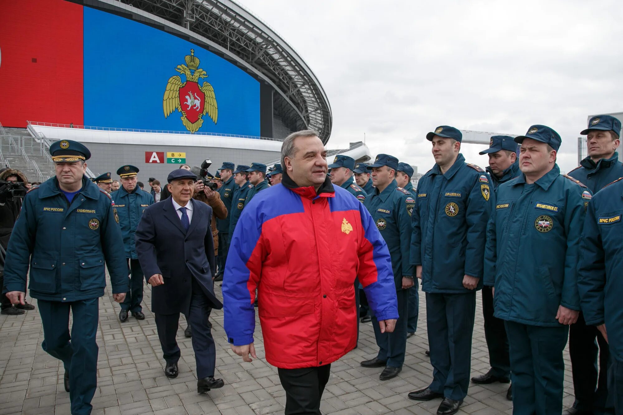 Гу мчс по татарстану. Министр мчс россии в казани. гу мчс татарстан. мчс татарстан хабибуллин. мчс казань.