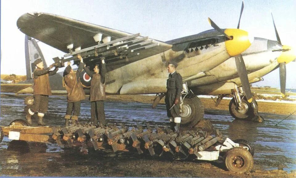 Немецкий пикирующий бомбардировщик юнкерс ju87. Японский штурмовик второй мировой. Штурмовик ил-2. Штурмовики англии второй мировой. Ил 2 1941.