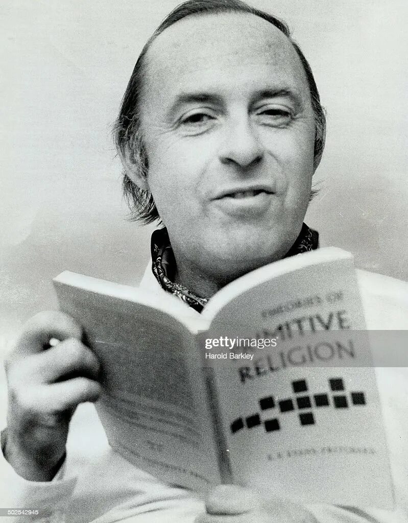 Группа sacred mushrooms. Джон аллегро. Джона марко аллегро «священный гриб и крест». Джон аллегро священный гриб и крест. Джон аллегро.