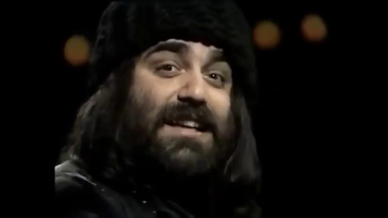 Demis roussos from souvenirs. Demis roussos(ex+/nm). Музыка сувениры демис. Демис руссос в юности. From souvenirs to souvenirs демис руссос.