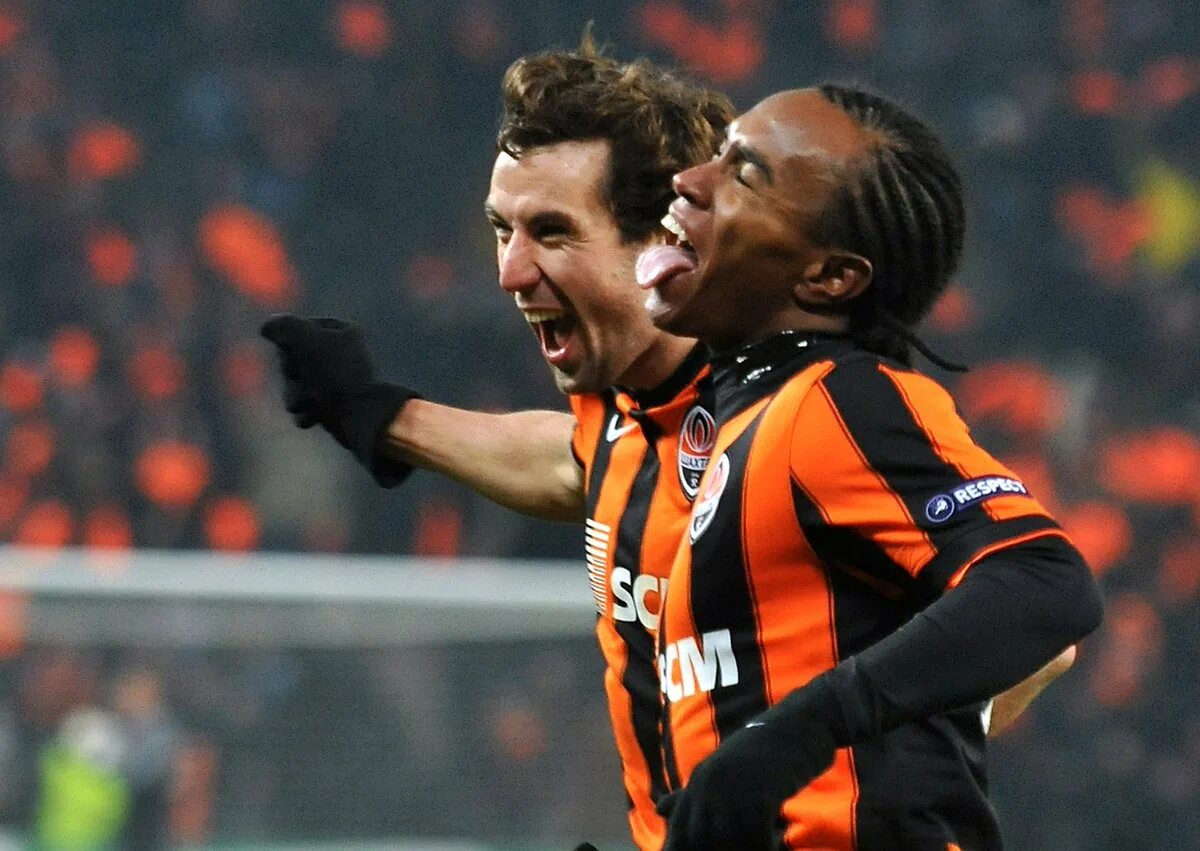 Шахтер против. Шахтер против. История футбольного шахтера. Шахтер против. Шахтер лч.