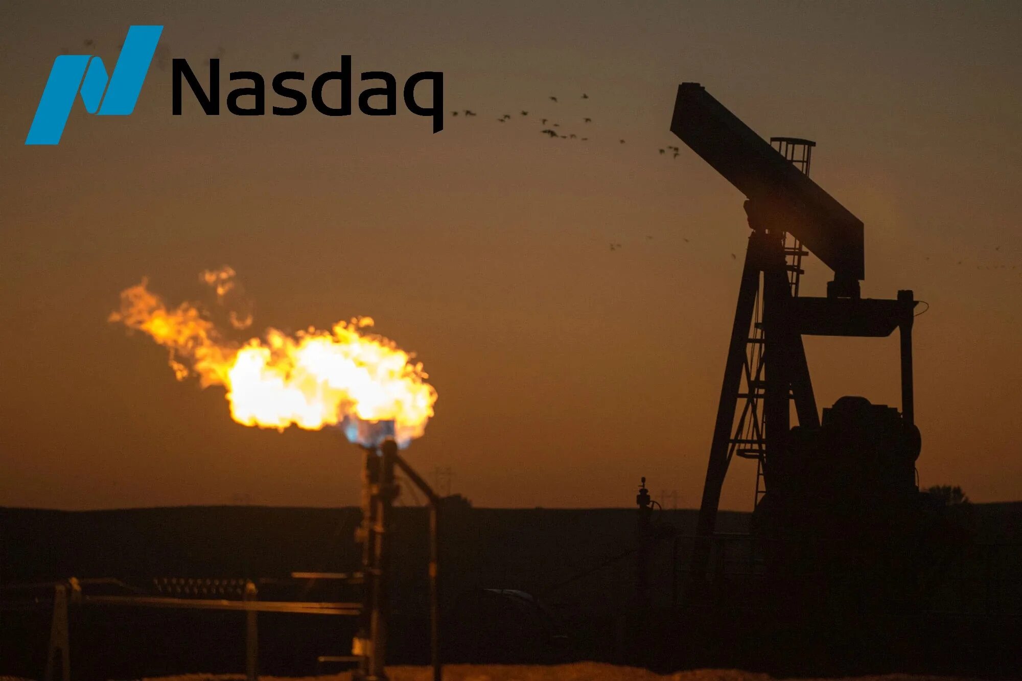 Энергия сжигания газа. Нефть и ГАЗ. Нефтяные гиганты. Факельный выброс. Факел нефтяного газа.